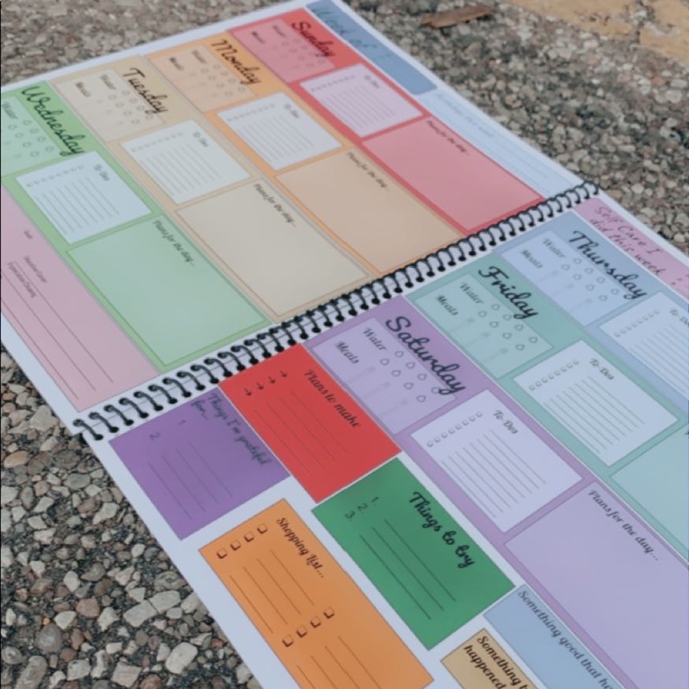 Weekly planners - Picture 7 of 8